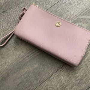Lululemon Wallet